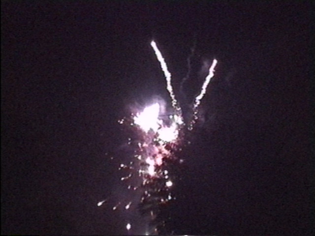 58 - FEU D'ARTIFICE EN HOMMAGE A BREL 9.JPG